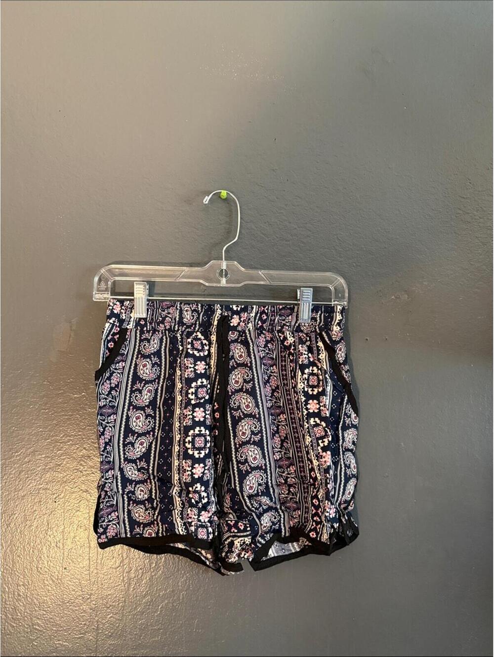 C-Mode Women’s Blue & Pink Paisley Biker Shorts with Tags